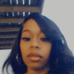 Meet your Posher, Lace